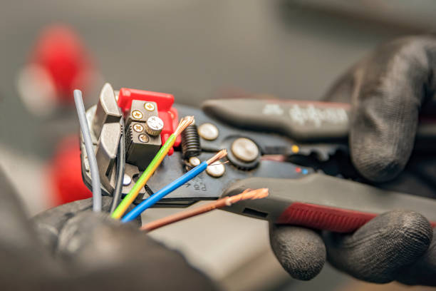 Best Licensed Electrician  in Corning, CA